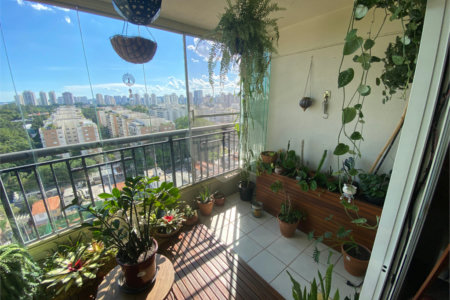 Apartamento à venda com 3 quartos, sendo 1 suíte, em Chácara Santo Antônio, São Paulo, SP