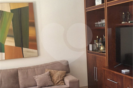 Casa à venda com 4 suítes no condomínio Osato, Atibaia - SP