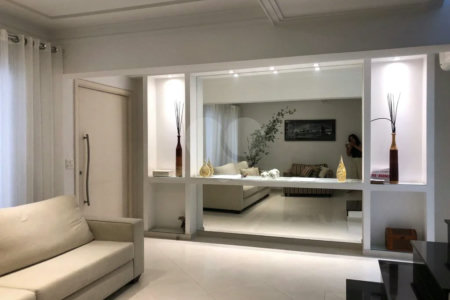 Casa à venda com 3 suítes em Santana, São Paulo, SP