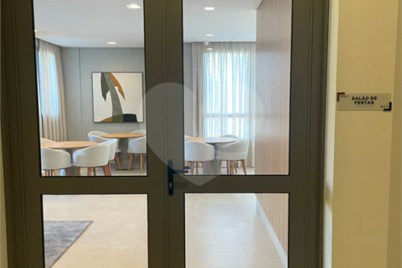 Apartamento à venda com 2 quartos, sendo 1 suíte, em Santo Amaro, São Paulo, SP