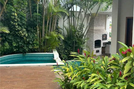 Casa à venda com 4 quartos, sendo 2 suítes, em Vila Romana, São Paulo, SP