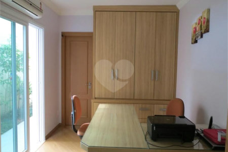 Casa à venda com 4 suítes no condomínio Residencial Santa Clara, Indaiatuba - SP