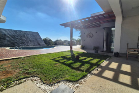 Casa à venda com 5 quartos, sendo 3 suítes, no condomínio Residencial Vale do Lago, Sorocaba - SP