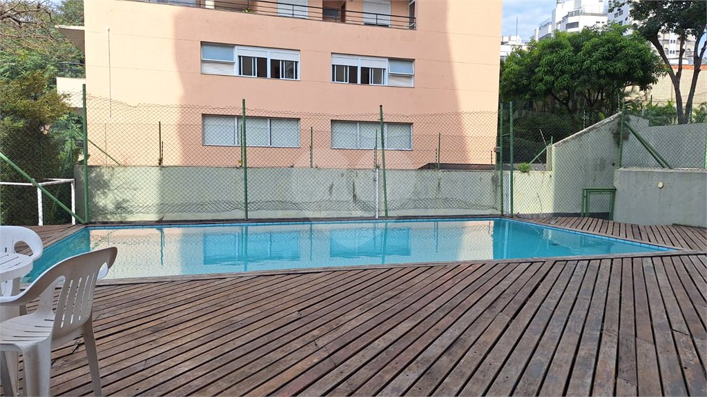 Apartamento à venda com 3 suítes em Pacaembu, São Paulo, SP