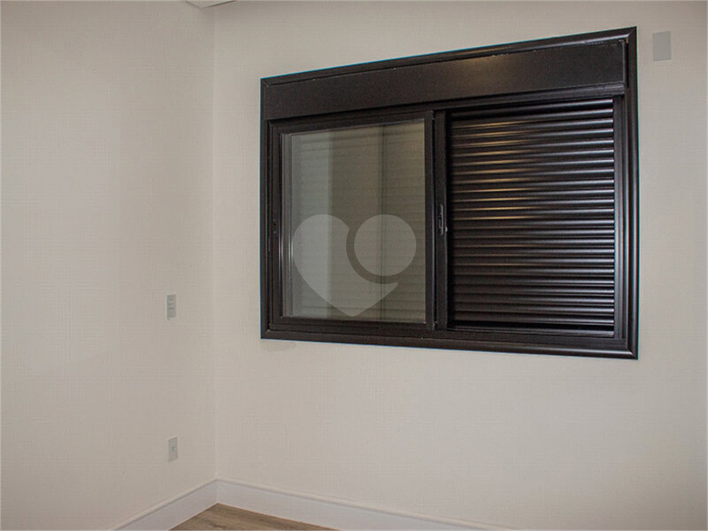 Casa à venda com 3 suítes no condomínio Residencial Central Parque, Salto - SP