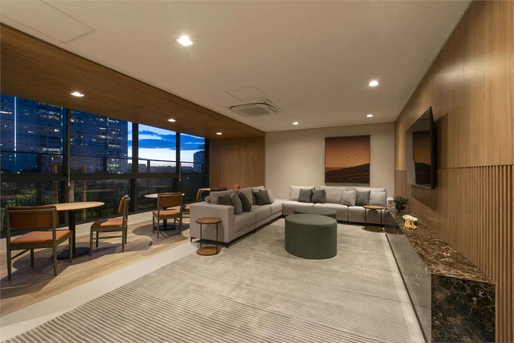 Apartamento à venda com 4 quartos, sendo 2 suítes, em Água Branca, São Paulo, SP
