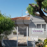 Casa à venda com 3 quartos, sendo 1 suíte,  no Centro, Vinhedo, SP