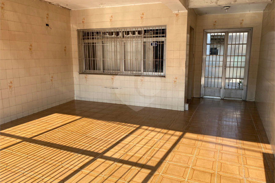 Sobrado à venda com 4 quartos em Parque Edu Chaves, São Paulo, SP