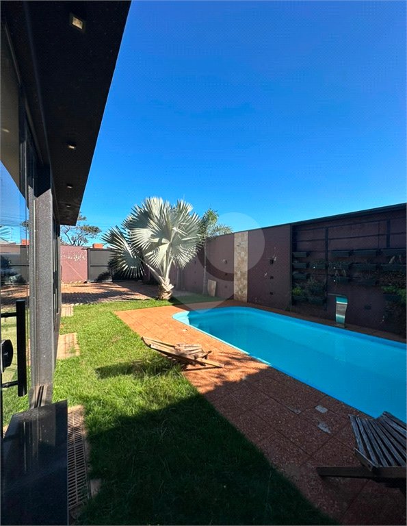Casa à venda com 4 quartos, sendo 2 suítes, em Residencial Ponta Porã II, Ponta Porã, MS