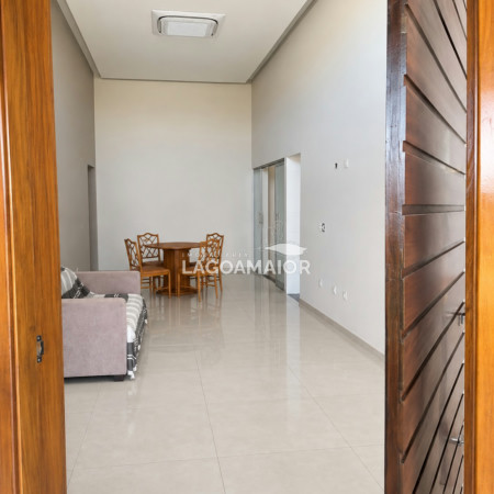 Casa para alugar com 3 quartos, sendo 2 suítes,  em Jardim Das Acácias, Três Lagoas, MS