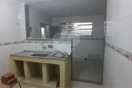 Casa à venda com 3 quartos em Campo Grande, Rio de Janeiro, RJ