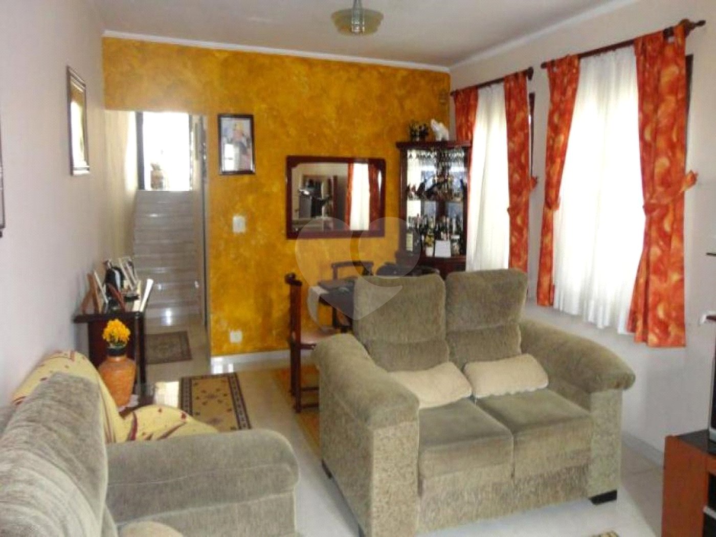 Casa à venda com 3 quartos, sendo 1 suíte, em Jardim Esmeralda, São Paulo, SP