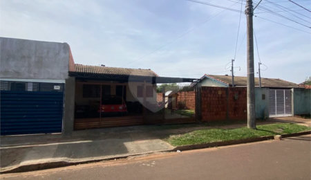 Casa à venda com 2 quartos em Residencial Kamel Saad, Ponta Porã, MS