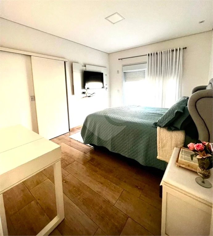 Sua nova casa com piscina e área gourmet te espera! no Golden Park em Hortolandia