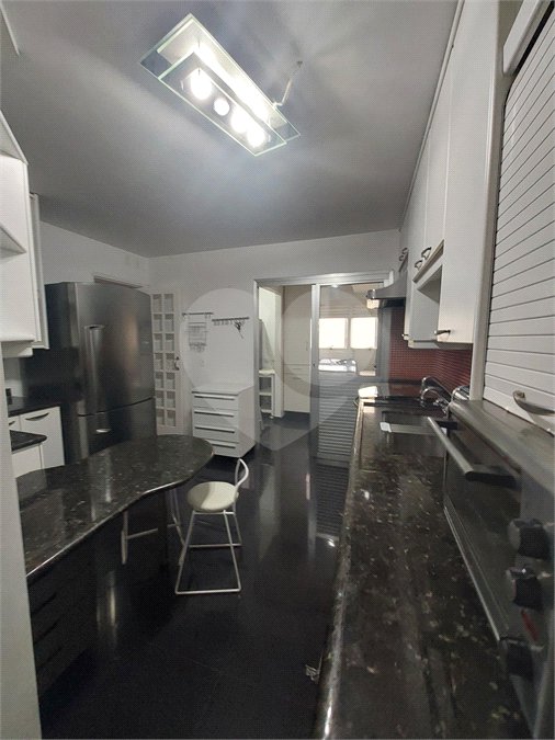 Apartamento à venda com 3 quartos, sendo 2 suítes,  em Cidade São Francisco, São Paulo, SP