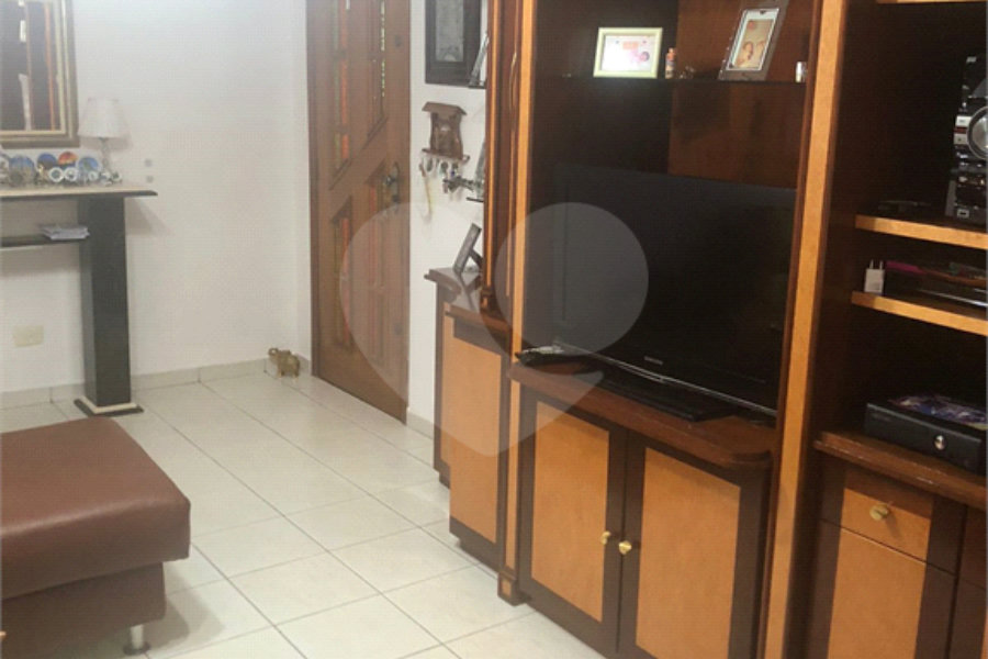 Sobrado à venda com 4 quartos, sendo 1 suíte, em Freguesia do Ó, São Paulo, SP