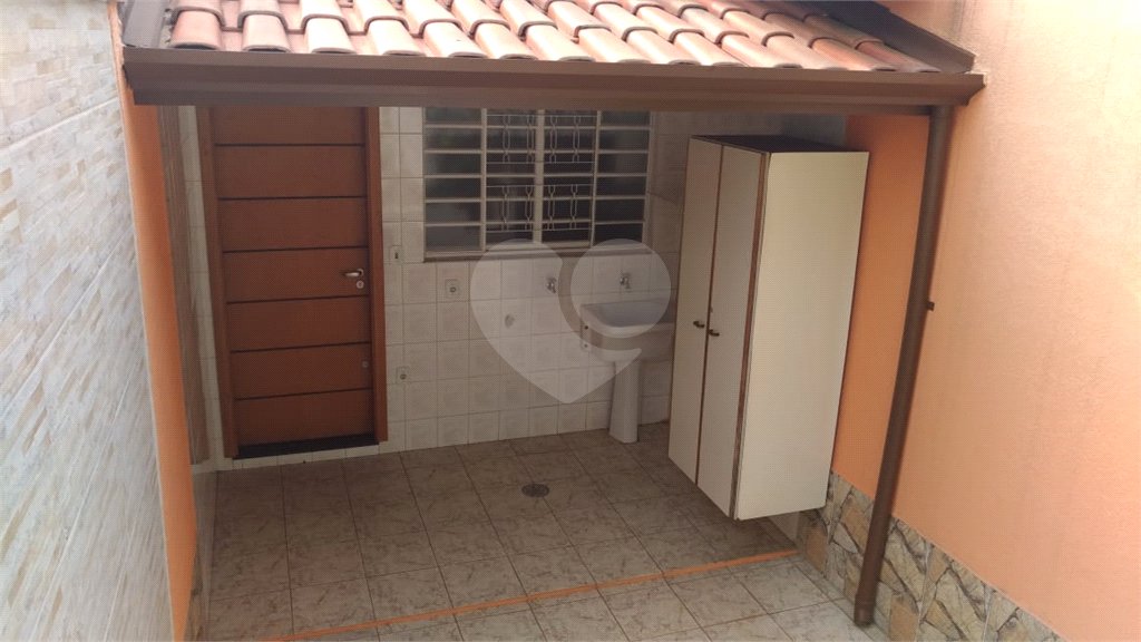 Casa à venda ou para alugar com 2 quartos, sendo 1 suíte, em Jardim do Lago, Atibaia, SP