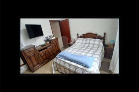 Casa à venda com 3 quartos, sendo 1 suíte, em Vila Ré, São Paulo, SP