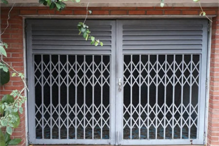 Casa à venda com 2 quartos, sendo 1 suíte, em Vila Anastácio, São Paulo, SP