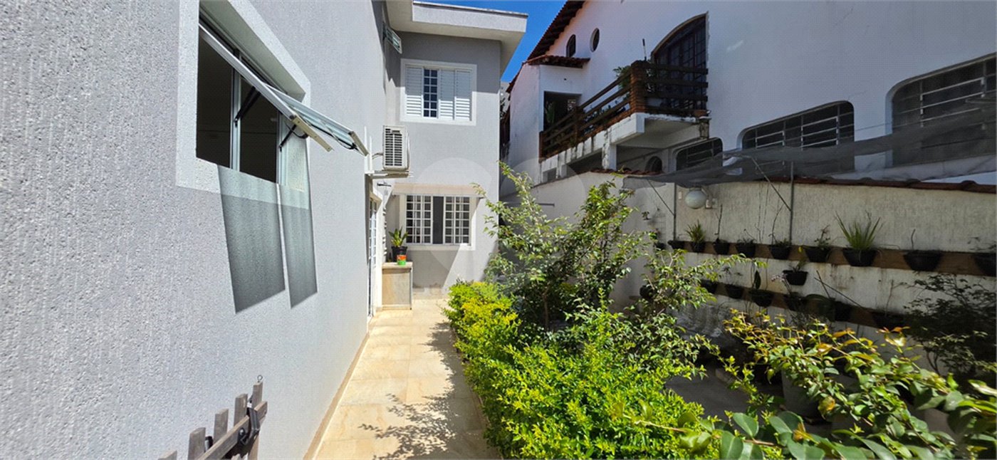 Casa Térrea à venda ou para alugar com 8 quartos, sendo 4 suítes, em Vila Pereira Barreto, São Paulo, SP
