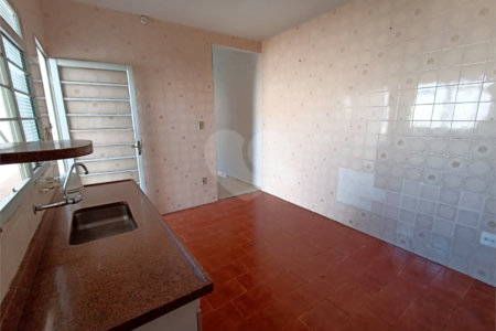 Casa à venda com 6 quartos, sendo 2 suítes, no Centro, Itapetininga, SP