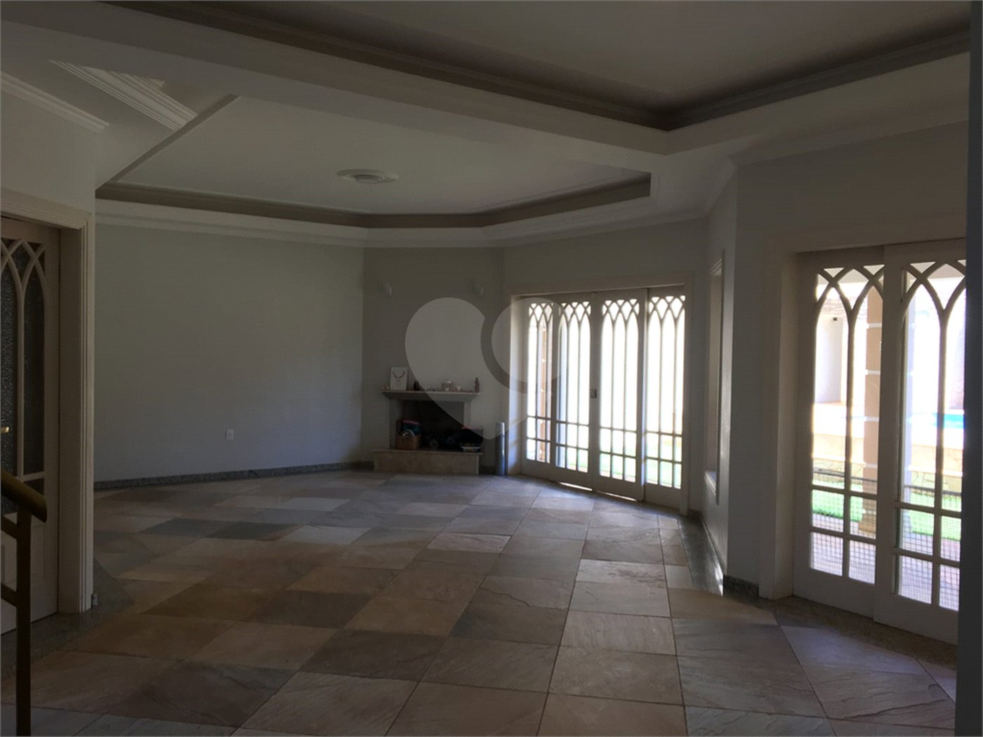 Casa à venda com 3 suítes em Vila Nastri, Itapetininga, SP