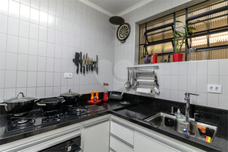 Casa à venda com 3 quartos, sendo 1 suíte,  em Parque Colonial, São Paulo, SP