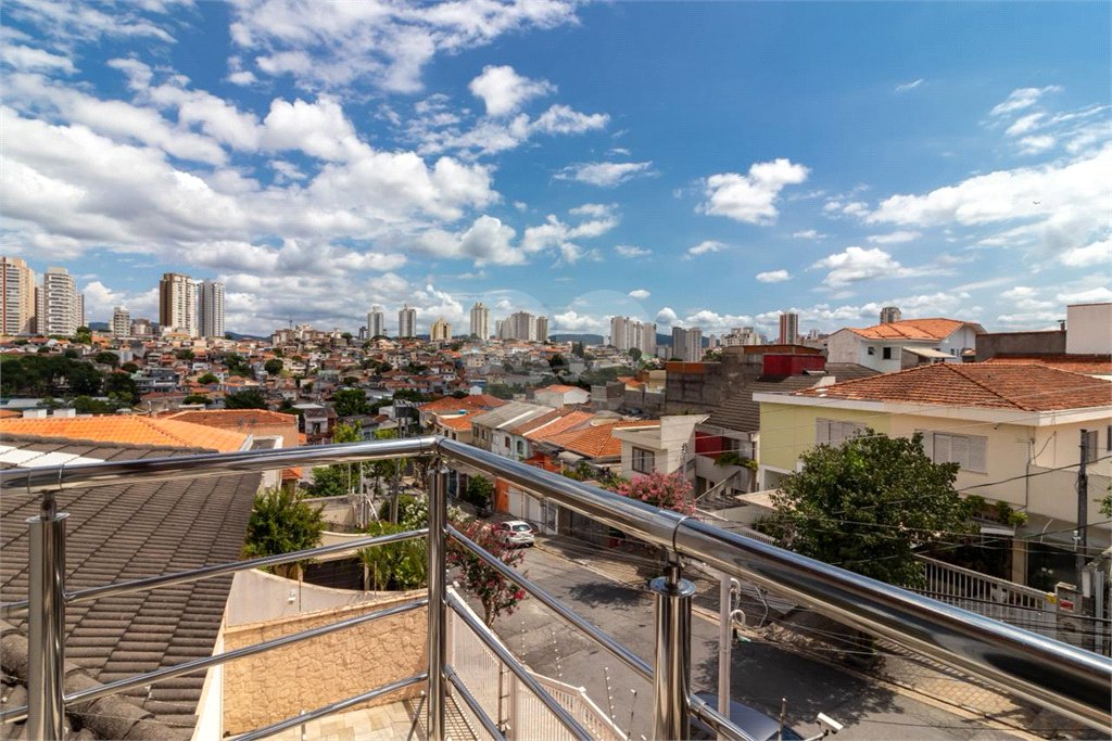 Sobrado à venda com 4 quartos, sendo 1 suíte, em Jardim do Colégio (zona Norte), São Paulo, SP