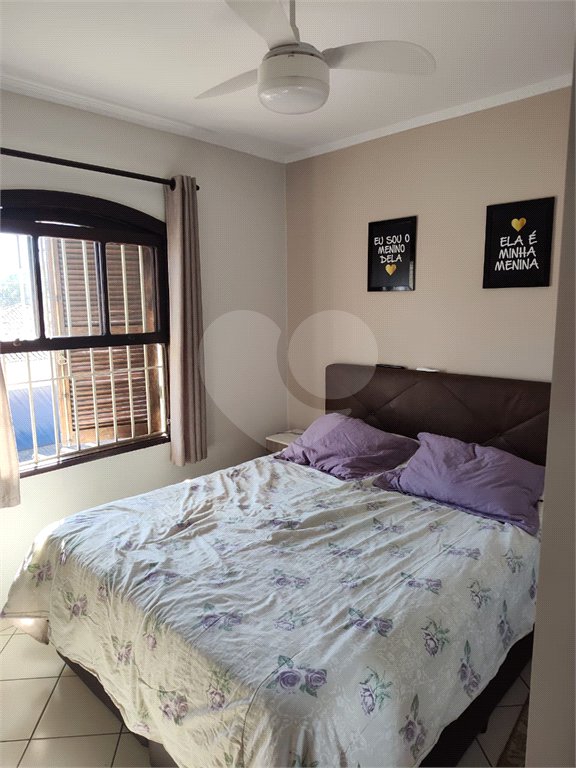 Sobrado à venda com 3 quartos, sendo 1 suíte, em Tremembé, São Paulo, SP