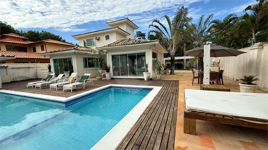 Casa à venda com 5 suítes em Marina, Armação dos Búzios, RJ