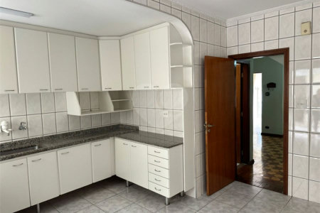 Sobrado para alugar com 3 quartos, sendo 1 suíte, em Vila Gomes Cardim, São Paulo, SP