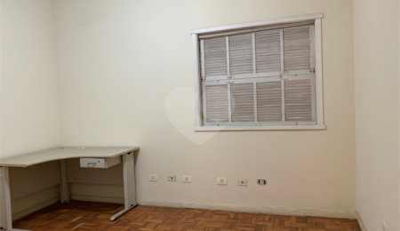 Sobrado à venda com 3 quartos em Cidade Monções, São Paulo, SP