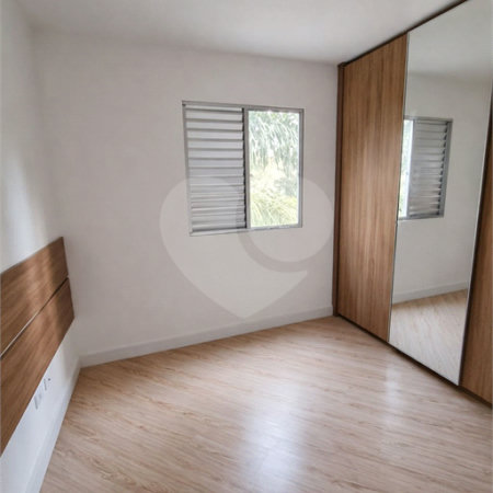 Apartamento à venda com 3 quartos em Jardim Caiapiá, Cotia, SP