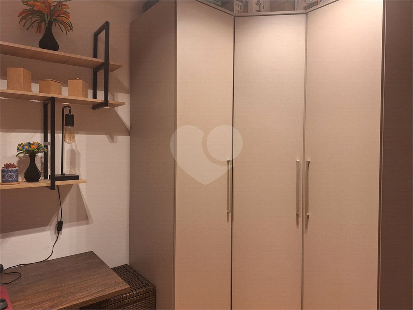 Apartamento à venda com 2 quartos, sendo 1 suíte, em Vila Guilherme, São Paulo, SP