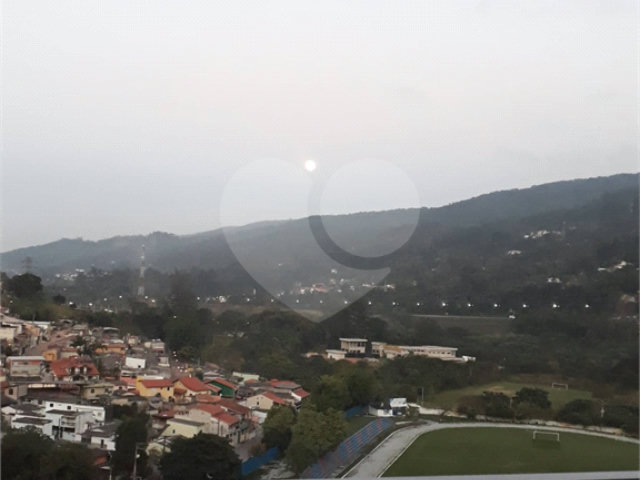 Casa à venda com 4 quartos em Serra da Cantareira, Mairiporã, SP