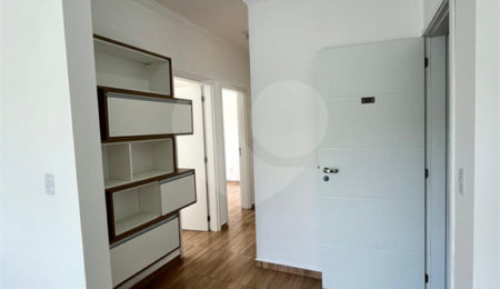 Apartamento à venda com 3 quartos, sendo 1 suíte,  em Jardim Villaça, São Roque, SP
