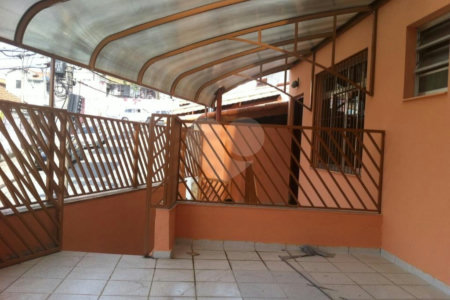 Sobrado à venda com 3 quartos, sendo 1 suíte, em Chora Menino, São Paulo, SP