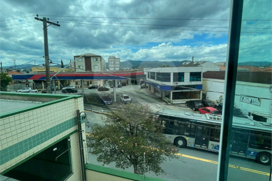 Sobrado à venda ou para alugar com 4 quartos, sendo 1 suíte,  em Tucuruvi, São Paulo, SP
