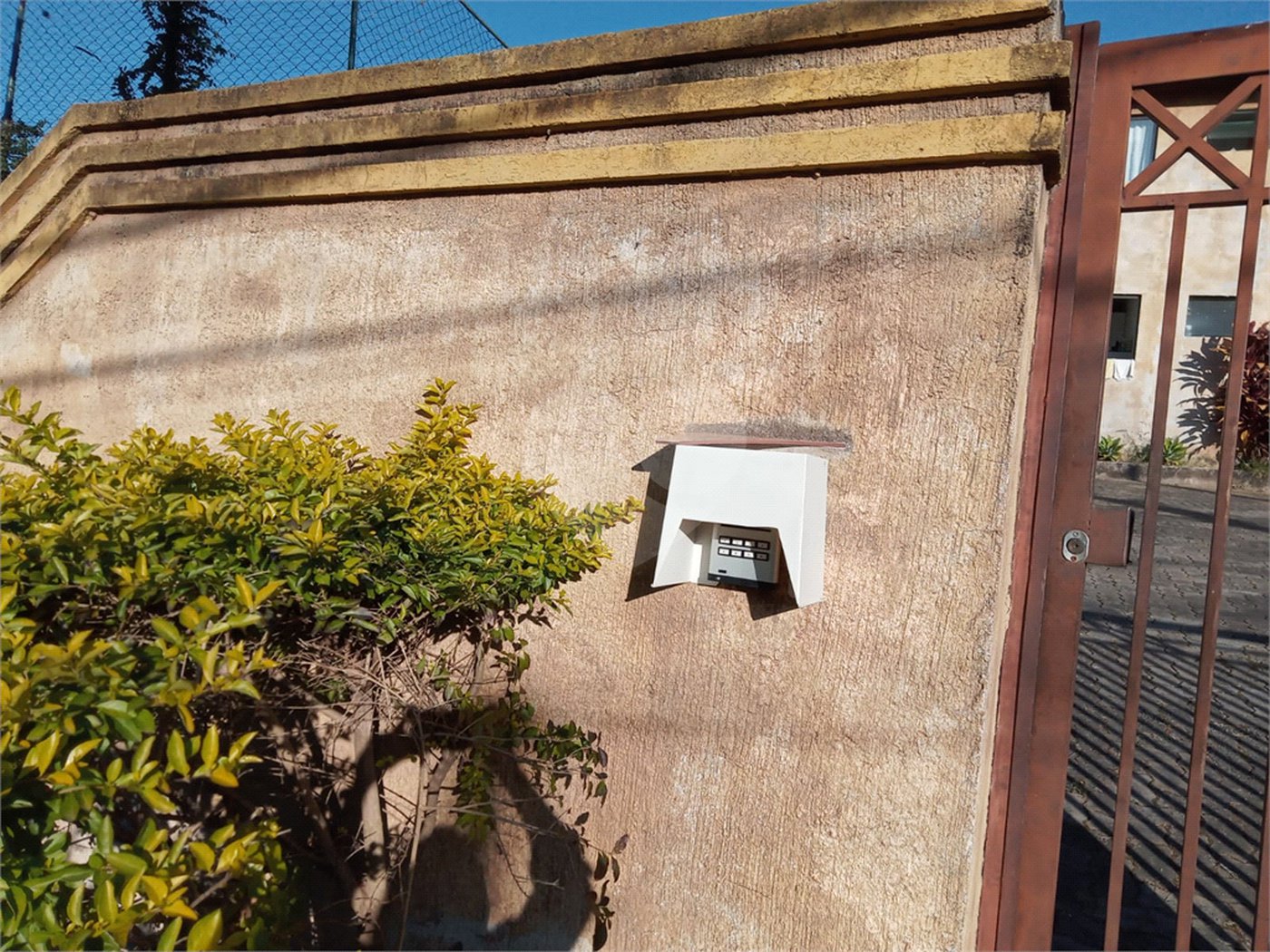 Casa à venda com 21 quartos, sendo 7 suítes, no condomínio De Apartamentos Residenciais- Jardim Morumbi, Atibaia - SP
