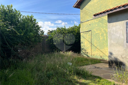 Sobrado à venda com 4 quartos, sendo 1 suíte, em Estância Conceição, Itapetininga, SP