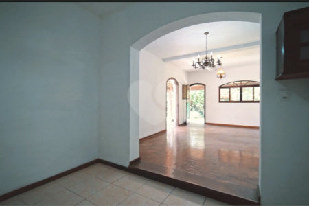 Terreno à venda com 6 quartos no condomínio Quinta dos Lagos, Cotia - SP