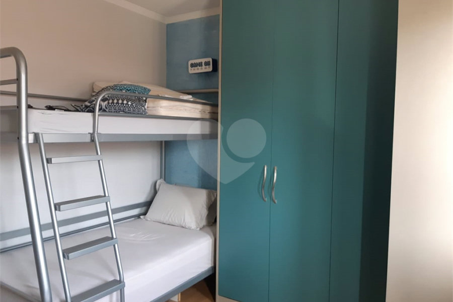 Sobrado à venda com 3 quartos, sendo 1 suíte, em Vila Romero, São Paulo, SP