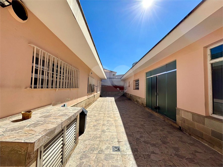 Casa à venda com 3 quartos, sendo 2 suítes, em Vila Rosália, Guarulhos, SP