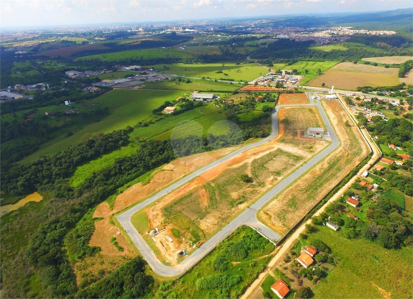 Terreno à venda no condomínio Park Industrial Votorantim, Votorantim - SP