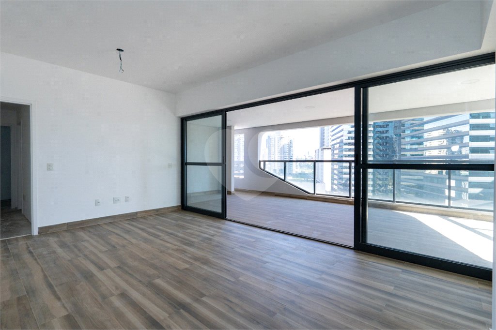 Apartamento à venda com 3 suítes em Chácara Santo Antônio (zona Sul), São Paulo, SP