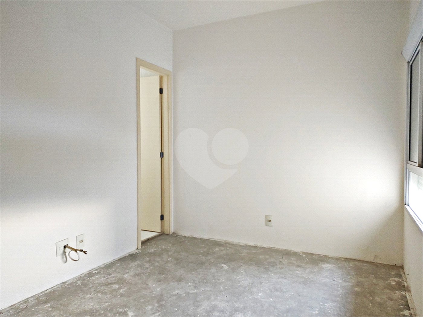 Apartamento à venda com 3 suítes em Santa Teresinha, São Paulo, SP