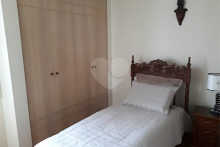 Cobertura à venda com 4 quartos, sendo 3 suítes, em Campo Belo, São Paulo, SP