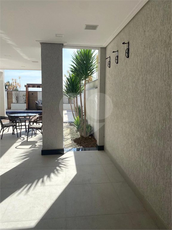 Casa à venda com 4 quartos, sendo 3 suítes, no condomínio Brisa 1, Mogi das Cruzes - SP
