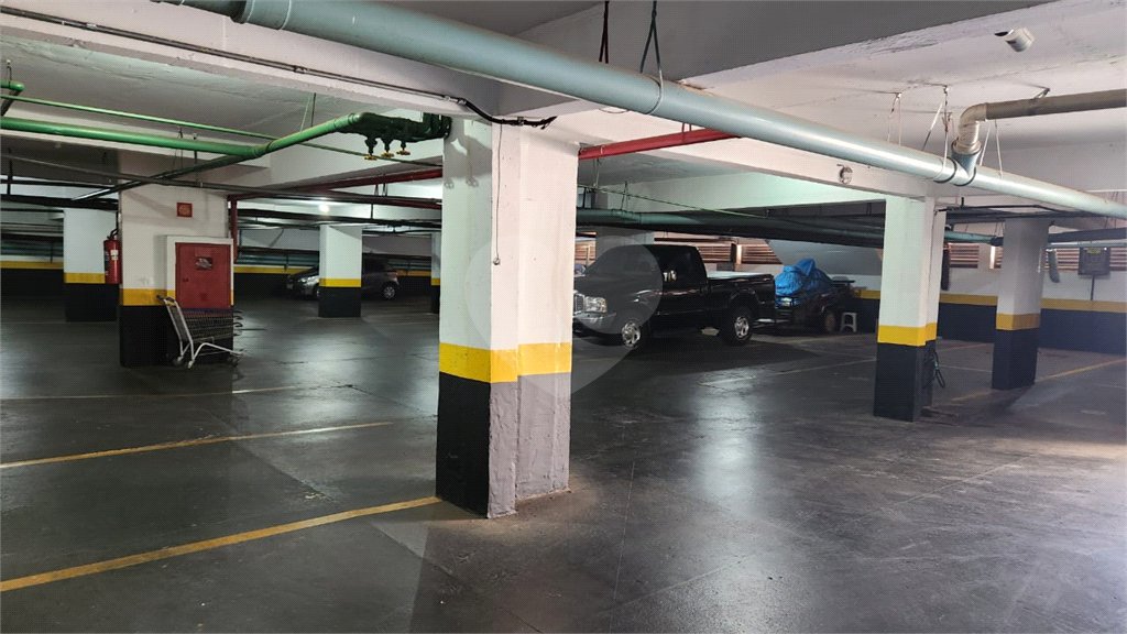 Apartamento à venda com 2 quartos no Centro, Araraquara, SP