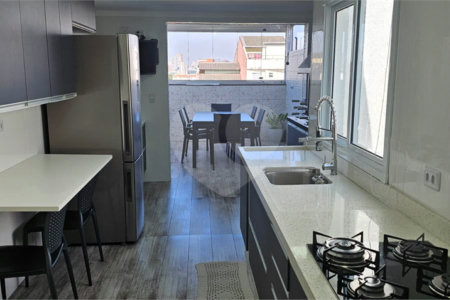 Triplex à venda com 2 quartos, sendo 1 suíte, em Vila Metalúrgica, Santo André, SP